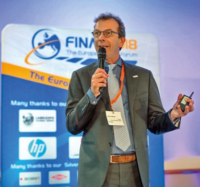 Jules Lejeune, FINAT-Präsident, bei der Präsentation der aktuellen Marktdaten (Quelle: FINAT) 