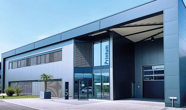 Blick auf die Produktionsstätte der Printum Technology GmbH in Ravensburg (Quelle: Printum)