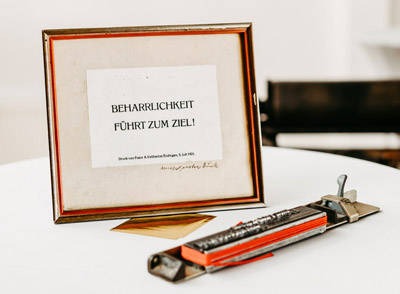 Seit 100 Jahren und heute in vierter Generation führt die Familie Vollherbst erfolgreich die Etikettendruckerei Vollherbst am Kaiserstuhl.