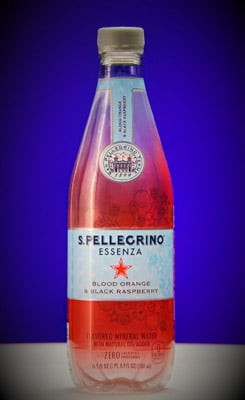 Sleever International - Sleeve-Label-Preis mit LDPET-Sleevefolien für San Pellegrino Essenza (Quelle: AWA)