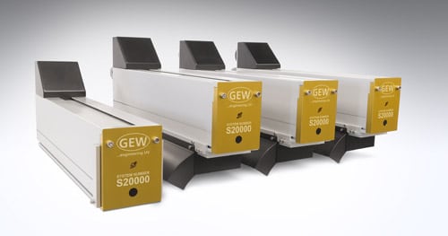 Um die Bedeutung dieser besonderen Installation hervorzuheben, wurde jeder der UV-Lampenköpfe speziell mit einem Goldfinish auf der Vorderseite eloxiert (Quelle: GEW)